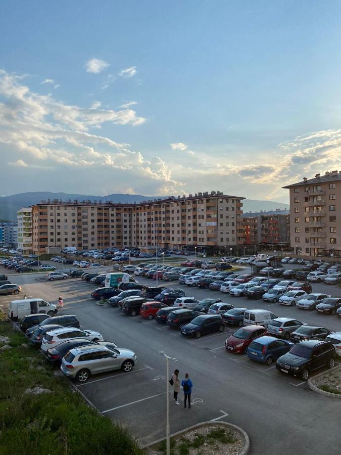 Lukavica Apartman Ml מראה חיצוני תמונה