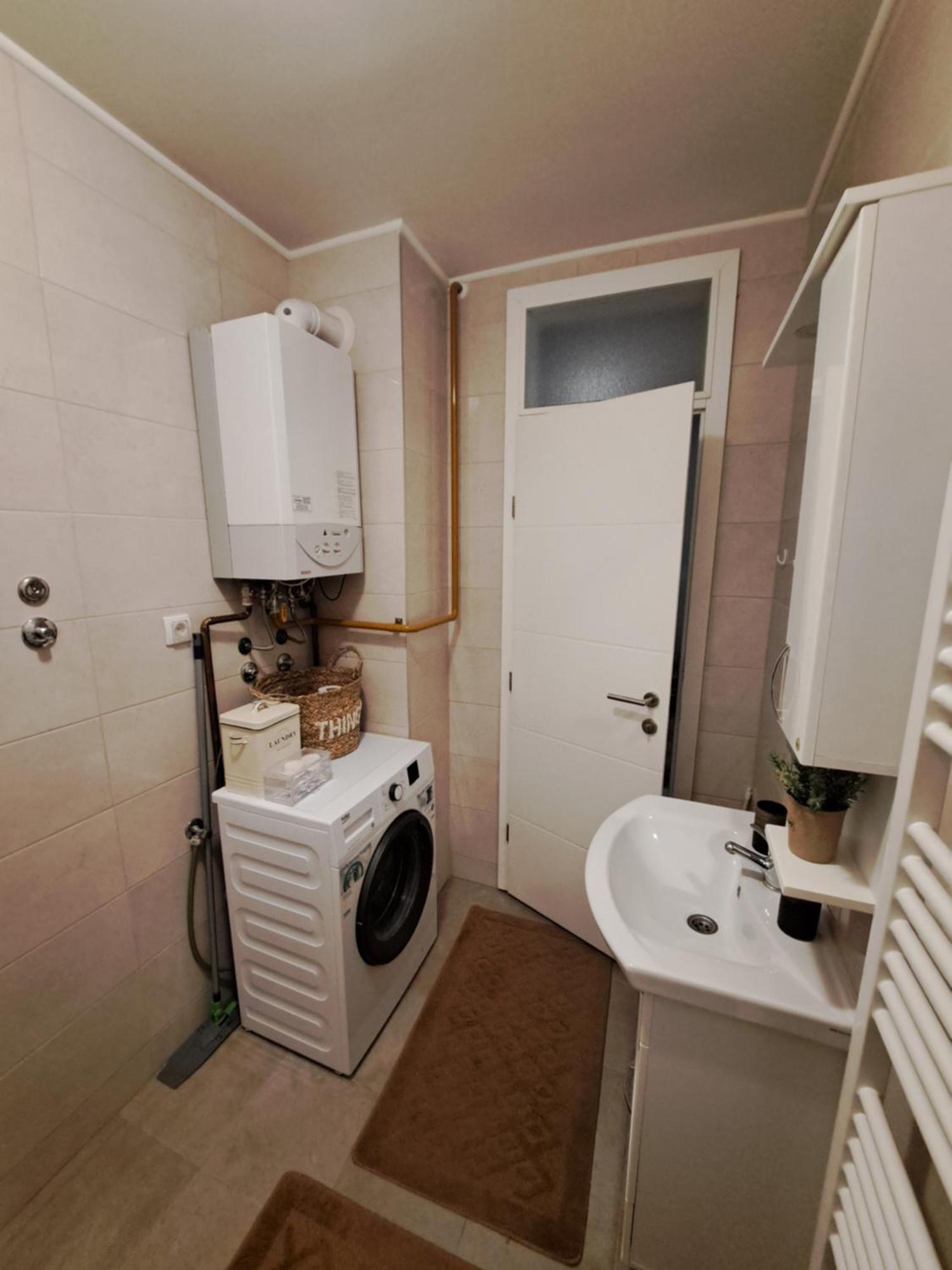 Lukavica Apartman Ml מראה חיצוני תמונה